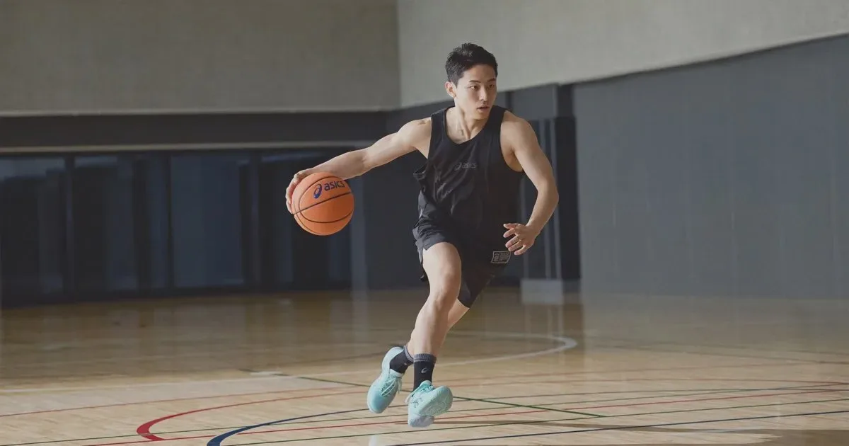 ASICS發布與河村勇輝合作的SWIFTACE YUKI籃球鞋